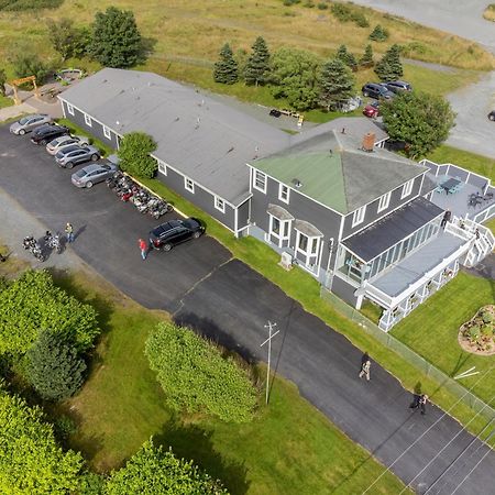 Edge Of The Avalon Inn Trepassey Экстерьер фото